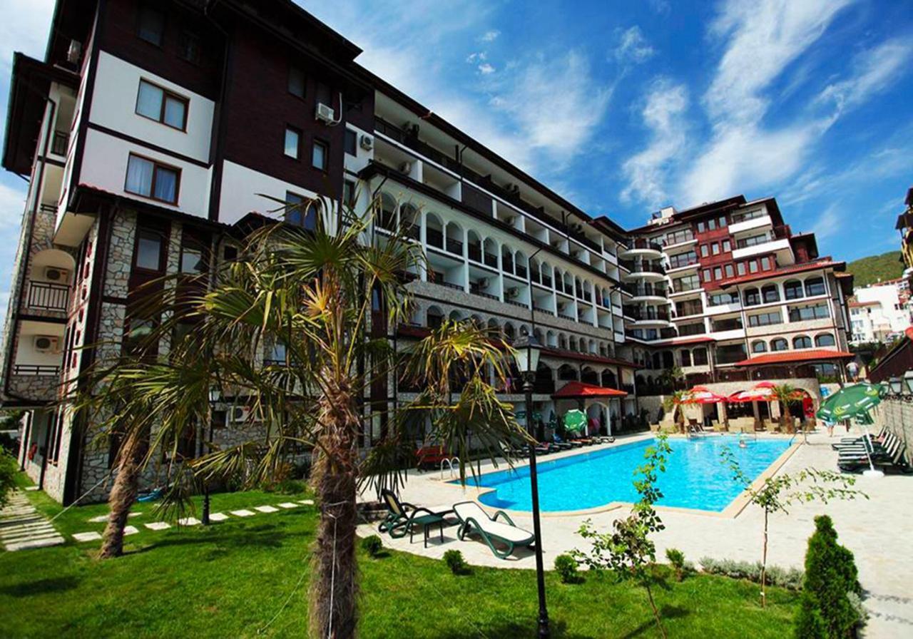 Dom-El Real Apartments Amphora Sveti Vlas Eksteriør bilde