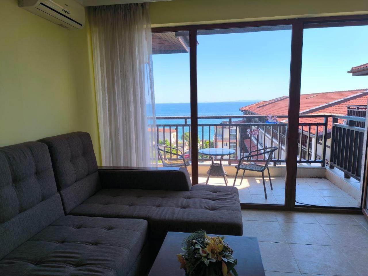 Dom-El Real Apartments Amphora Sveti Vlas Eksteriør bilde