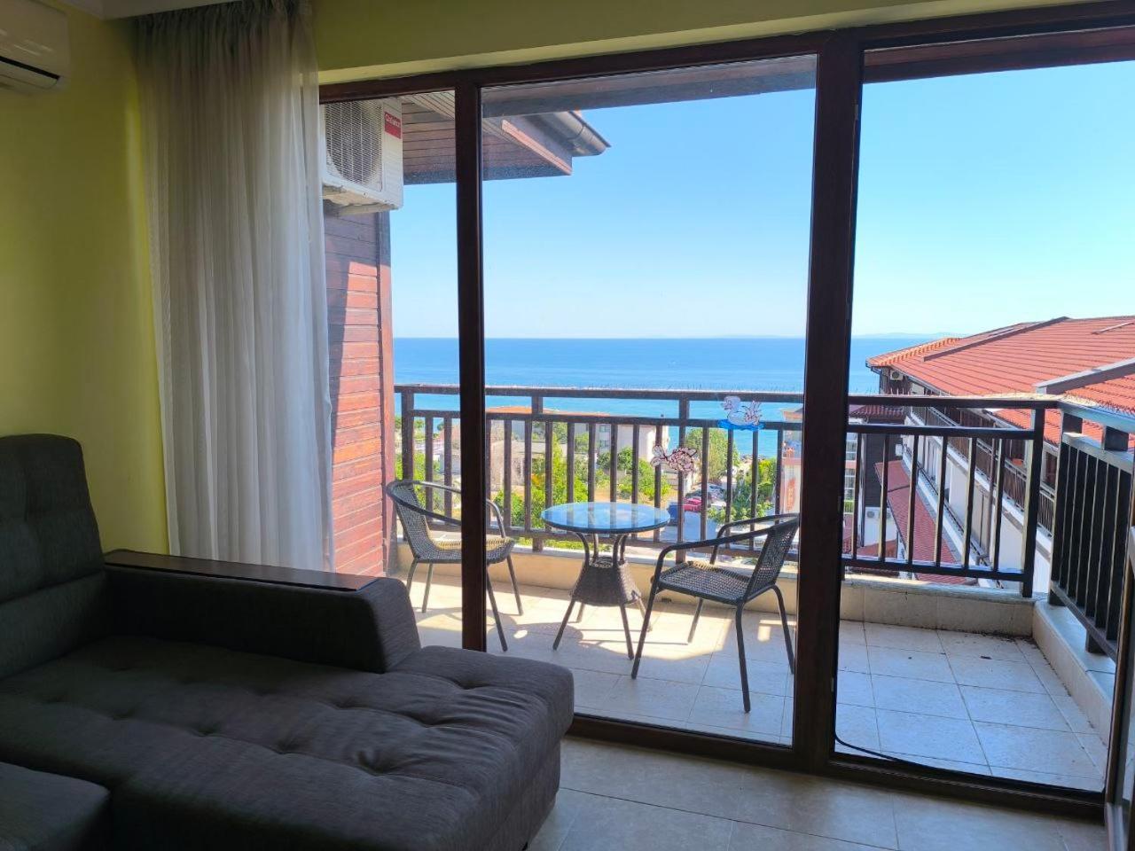 Dom-El Real Apartments Amphora Sveti Vlas Eksteriør bilde